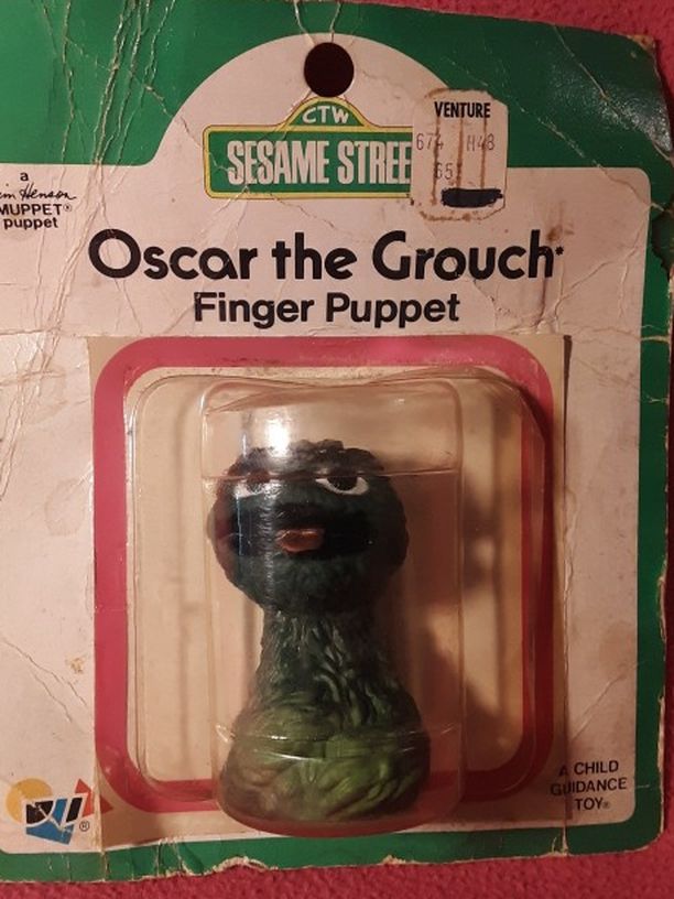 1973 "Oscar The Grouch" Finger Puppet