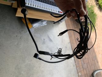 Headset microphone
