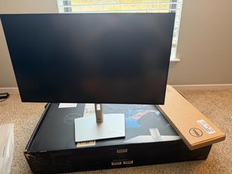 Dell 27 inch monitor with keyboard