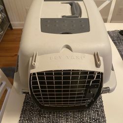 Pet taxi animal carrier