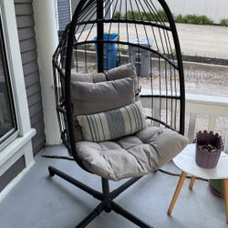 Grey Egg Chair with cushions