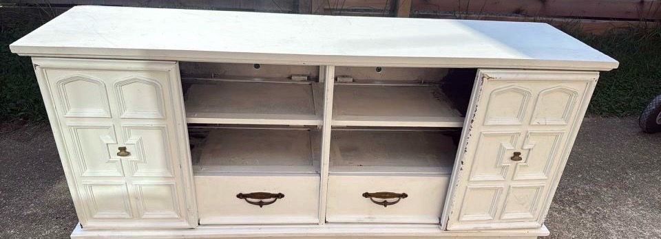 Tv stand with shelves