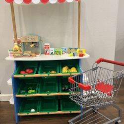 Melissa and Doug Grocery stand Cart 