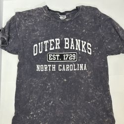 Vintage Medium Outerbanks T-Shirt