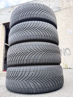 4 Used 225/55R17 Michelin CrossClimate Tires