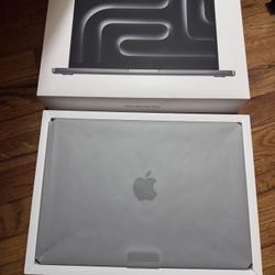 Apple  MacBook Pro 14" Laptop - M3 chip