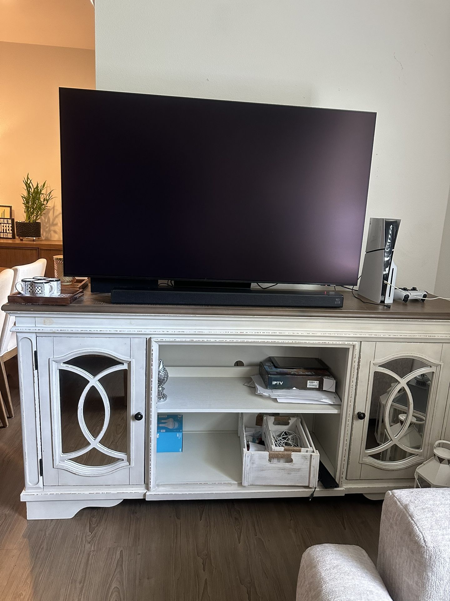 Tv Stand Or Buffet Bar