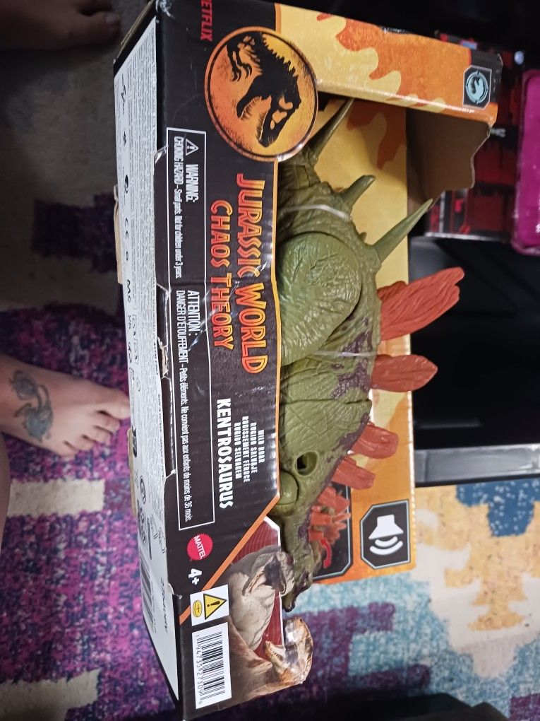 Jurassic World Chaos Theory Kentrosaurus Toy