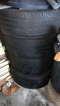 Selling Theses Rims Size 24