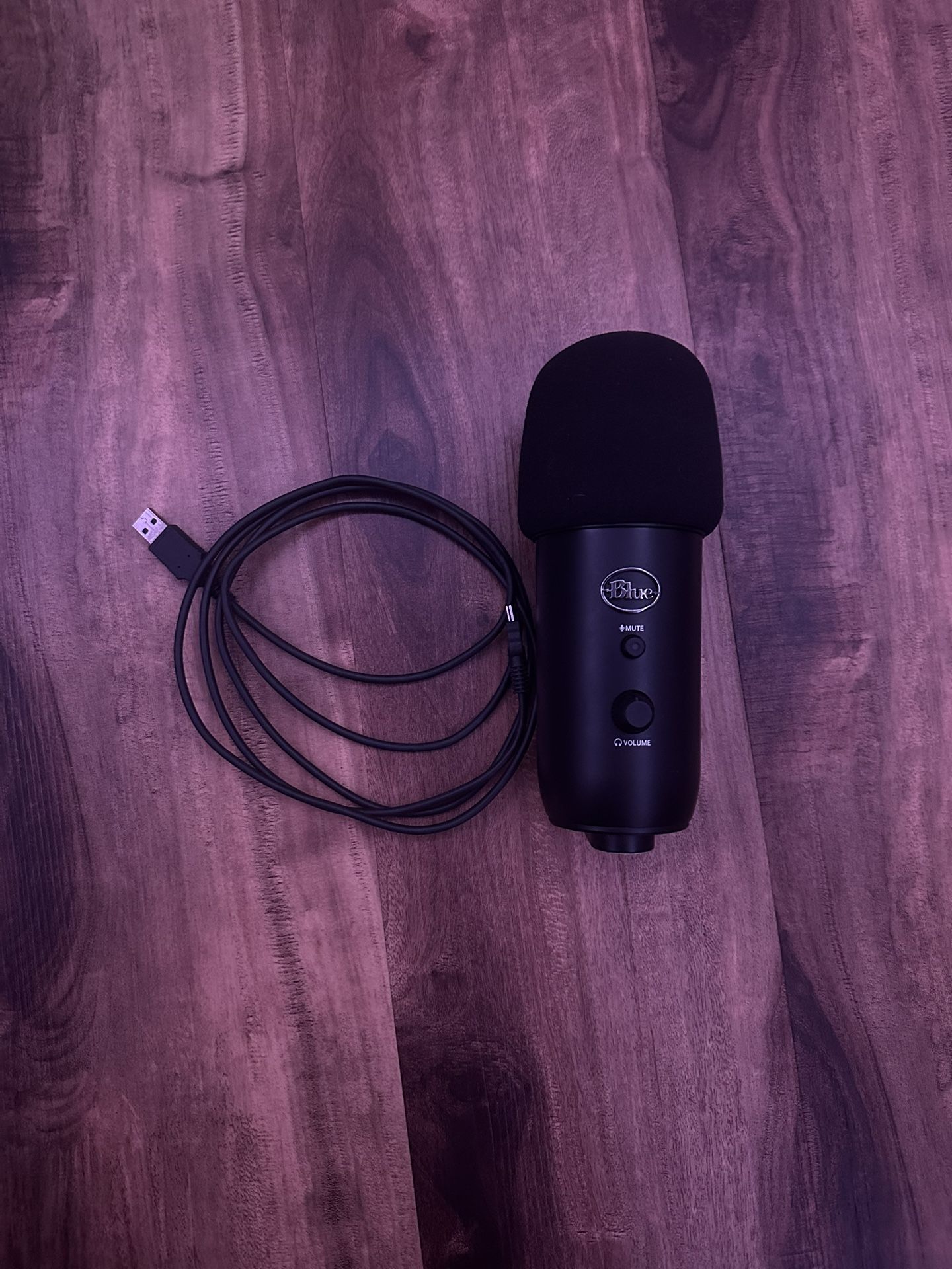 logic tech blue yeti microphone