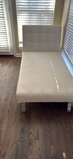 White leather chaise lounge