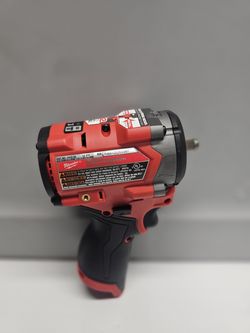 Milwaukee
M12 FUEL 12V Lithium-Ion Brushless Cordless Stubby 3/8 in. Impact Wrench (Tool-Only)