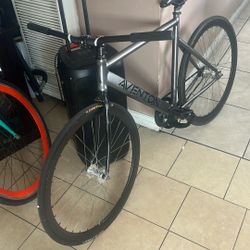 Aventon Fixie/Trackbike