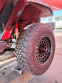 Wheels Tires Package 17x9