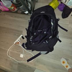 Osprey Fairview Trek 70 L