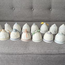 Lladro Christmas Bell Ornament Collection 1987–2006 Porcelain Spain 20 pcs