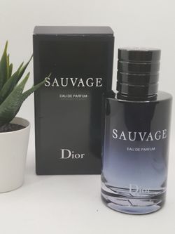 Dior
Sauvage Eau de Parfum
3.4 fl ⭐️