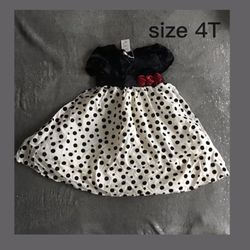 Black white polka dot velvet girls dress with roses, size 4T, new with tags 