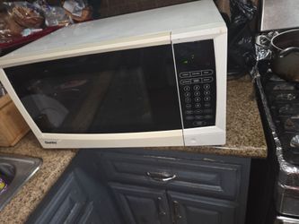 Microondas 1000W como nuevo