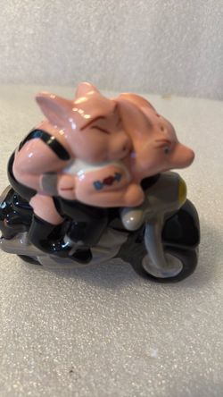 Vintage Biker Pig & Motorcycle Salt Pepper Shaker Set “I ♥ HOGS”