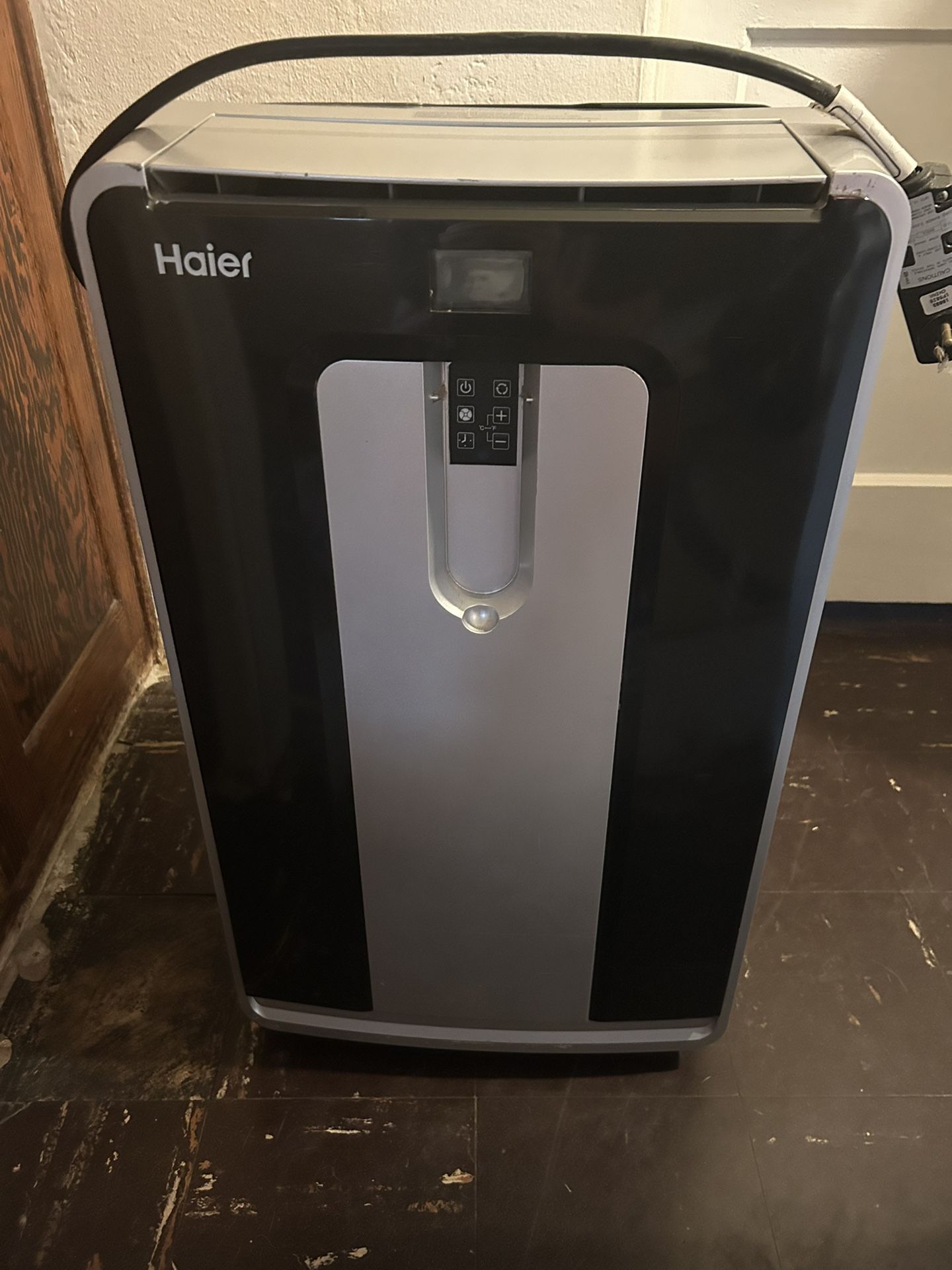 Haier portable AC Unit