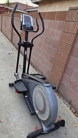 Pro-Form Elleptical Machine