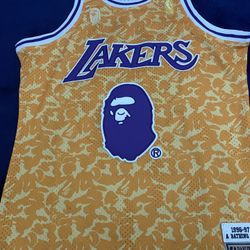 BAPE x Mitchell & Ness Lakers jersey “yellow”.US s