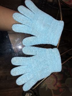 Blue mittens