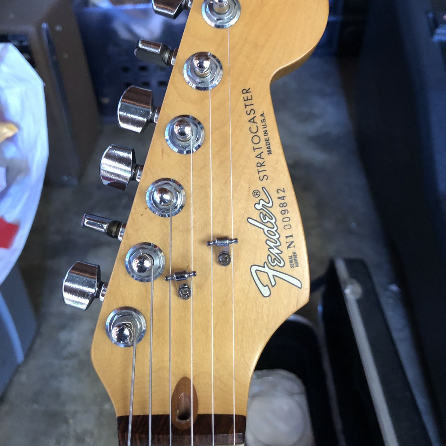 Guitar- 1991 fender American Standard Strat