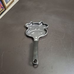 Mini Nonstick Individual Pancake Egg Cow Face Skillet, Stainless Iron 10.25" Incl Handle X 5.25"W