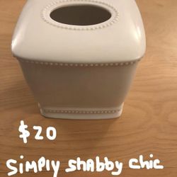 Simply Shabby Tissue Cover 