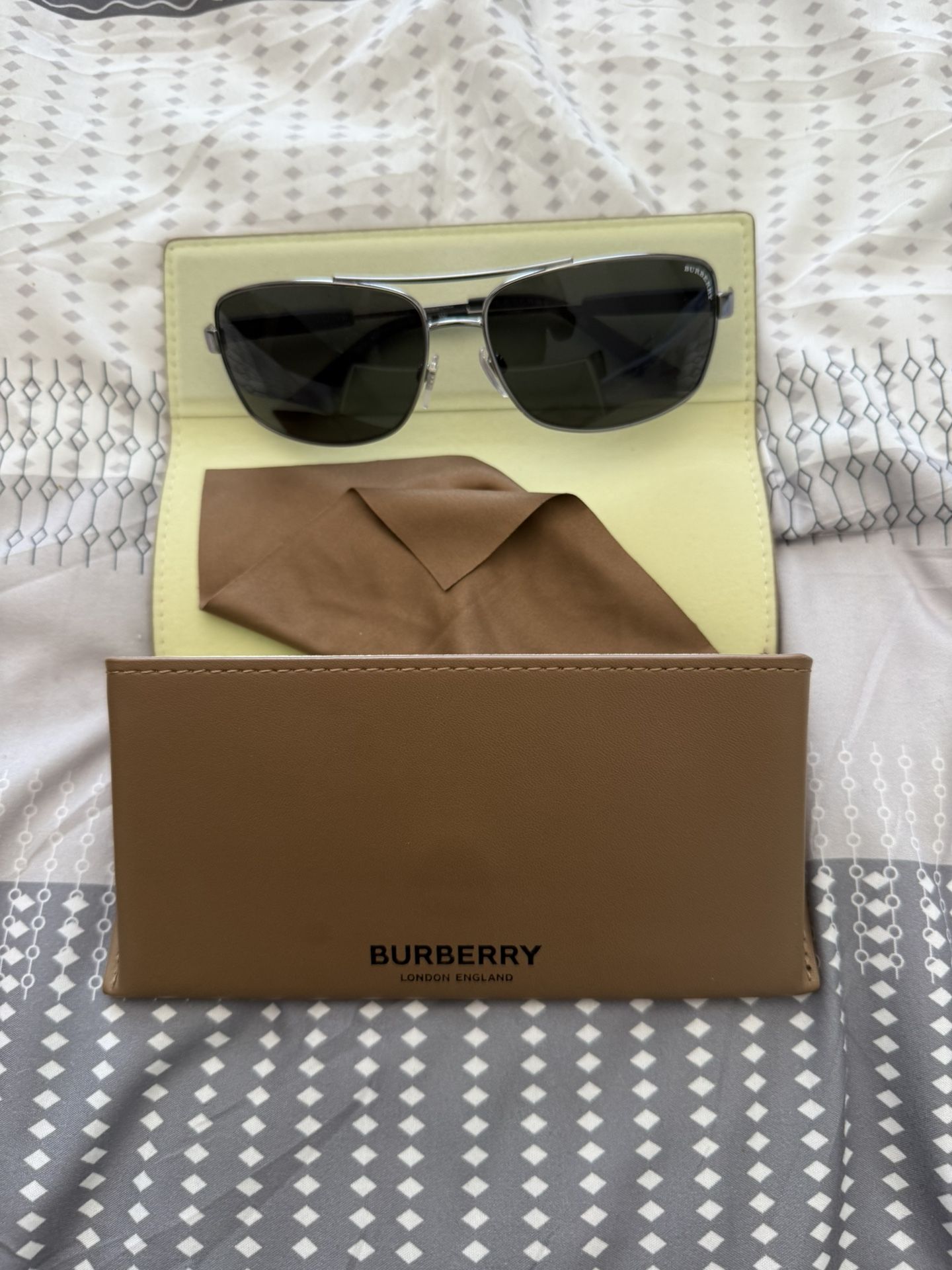 Burberry Sunglasses