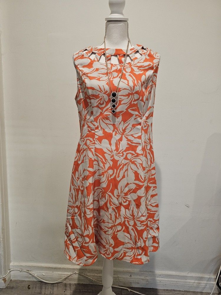 Orange And White Sleeveless Dress XXL