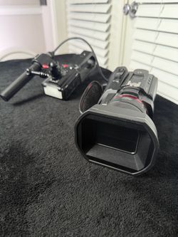 Panasonic HC-X2000 4K Video Camera