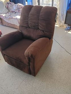 New lounge chair