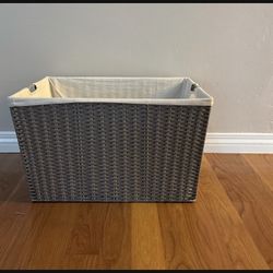 Wicker style basket $5