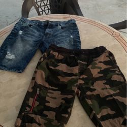 2 Men’s Sz 38 Shorts 