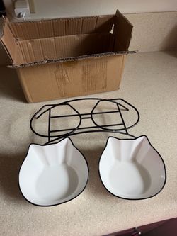 NEW Elevated Ceramic Cat Bowls with Metal Stand – $25