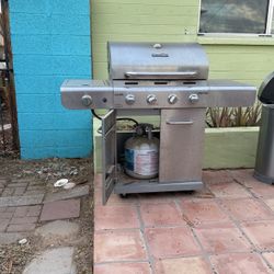 Char-broil Gas Grill