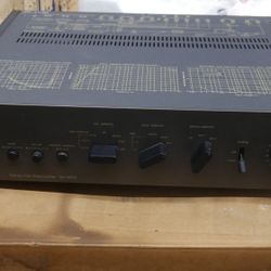 Technics SU-9070 Stereo Flat Preamplifier WITH ORIGINAL BOX . USED. TESTED. IN A GOOD WORKING ORDER. ITEM STILL IN PLASTIC AND ORIGINAL BOX. IT LOOKS 