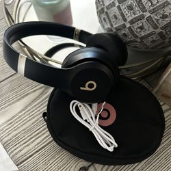 Beats Solo 4 True Wireless 