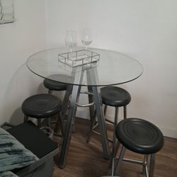 Table & Stools