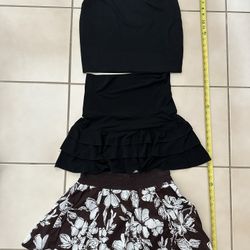 Skirts - Size Small/Medium