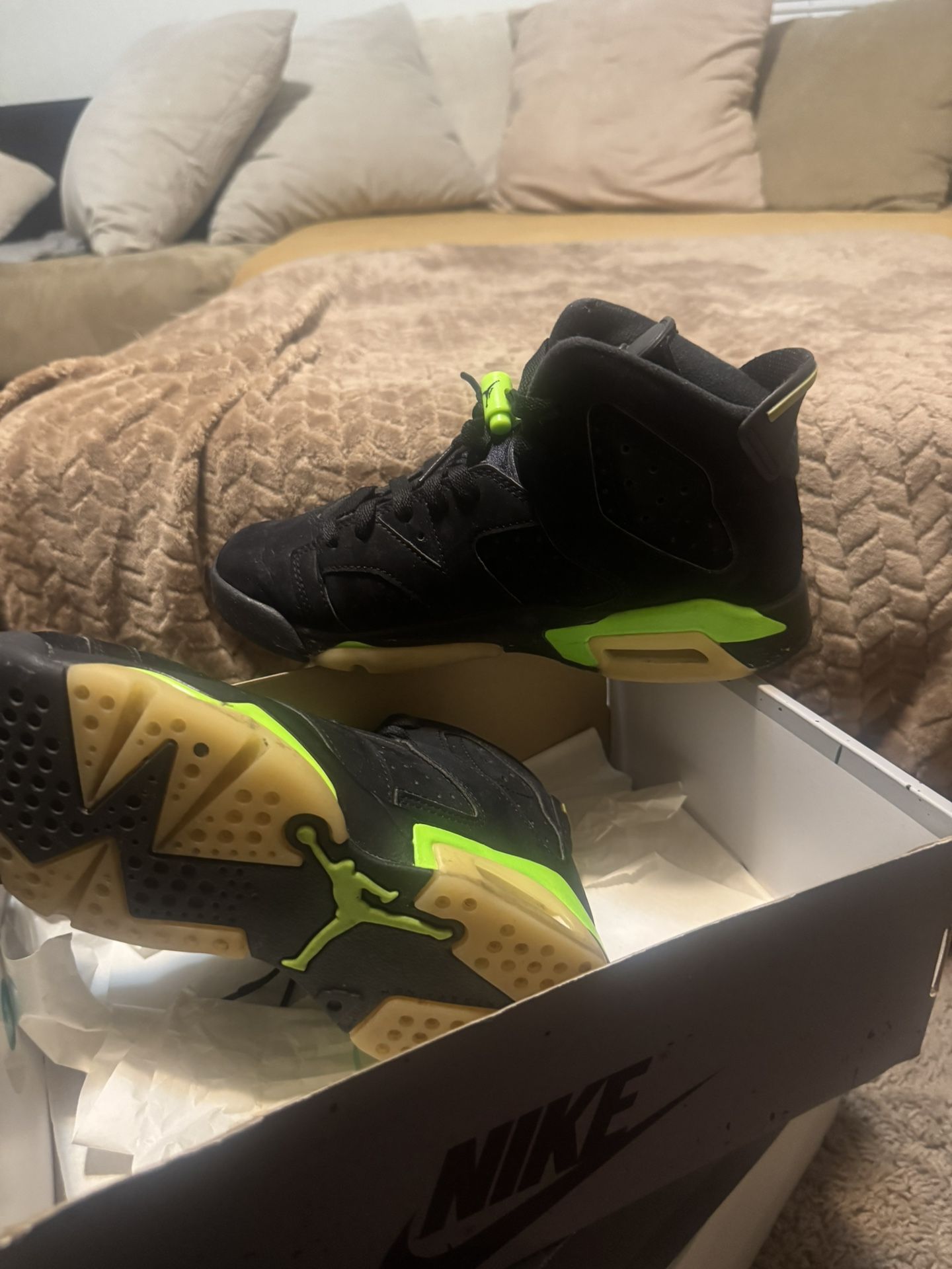 Nike Air Jordans 6 Retro Electric Green!