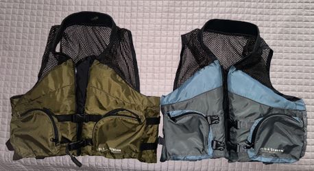 2 Life Vests For Kayak 