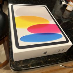 iPad A16 Brand NEW - SEALED (128GB Silver)