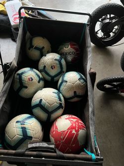 Soccer balls size 5