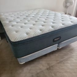 Beauty rest king size mattress 