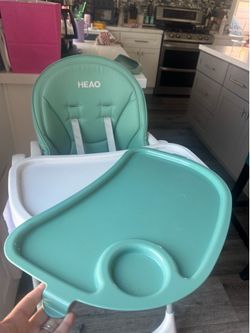 Mint green high chair - removal tray and adjustable height