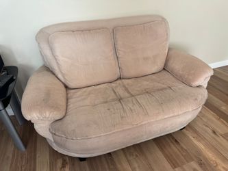 Loveseat